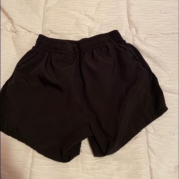 nike shorts for kids - Picture 2 of 2